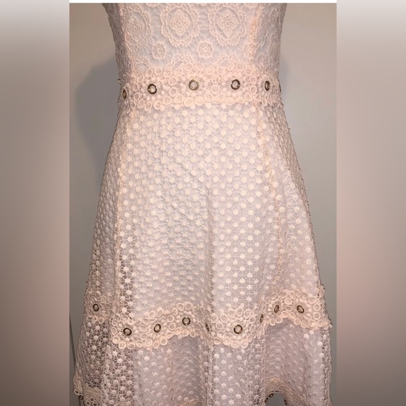 Maje Rosalina Pink Eyelet Lace Grommet Dress NEW š„ - Picture 4 of 14